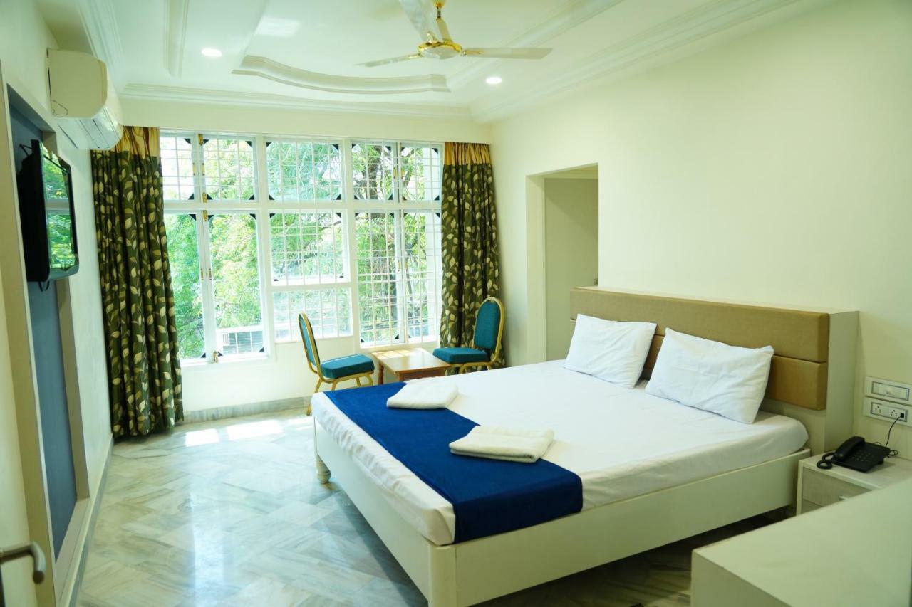 Miriālgūda Hotel Swagath Grand Miryalaguda מראה חיצוני תמונה