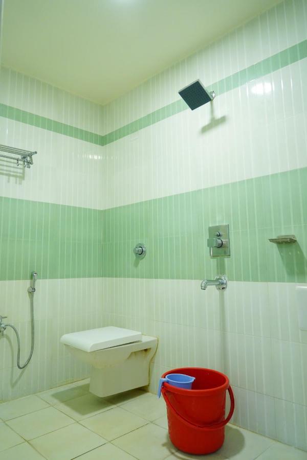 Miriālgūda Hotel Swagath Grand Miryalaguda מראה חיצוני תמונה
