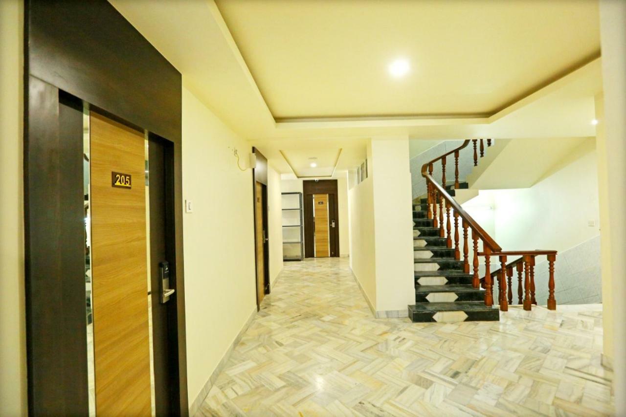 Miriālgūda Hotel Swagath Grand Miryalaguda מראה חיצוני תמונה